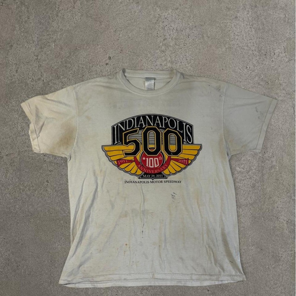 2011 Indianapolis 500 race tee with graphic size XL
